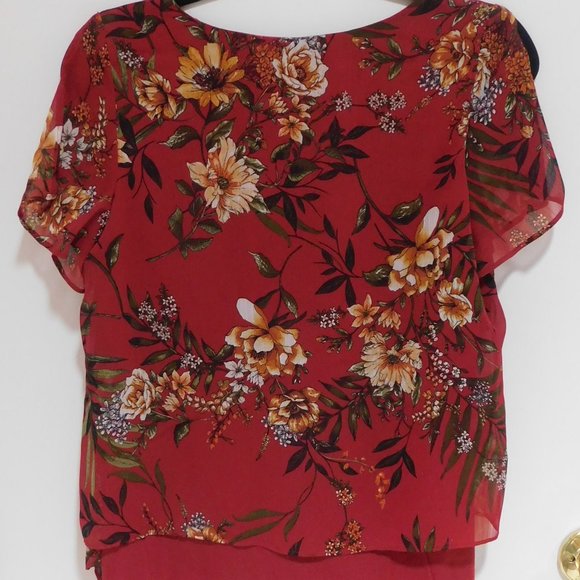 Blouse - Picture 2 of 3